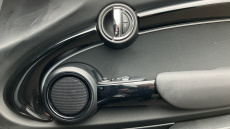 MINI Hatchback 1.5 Cooper Classic Premium 3dr Auto Petrol Hatchback